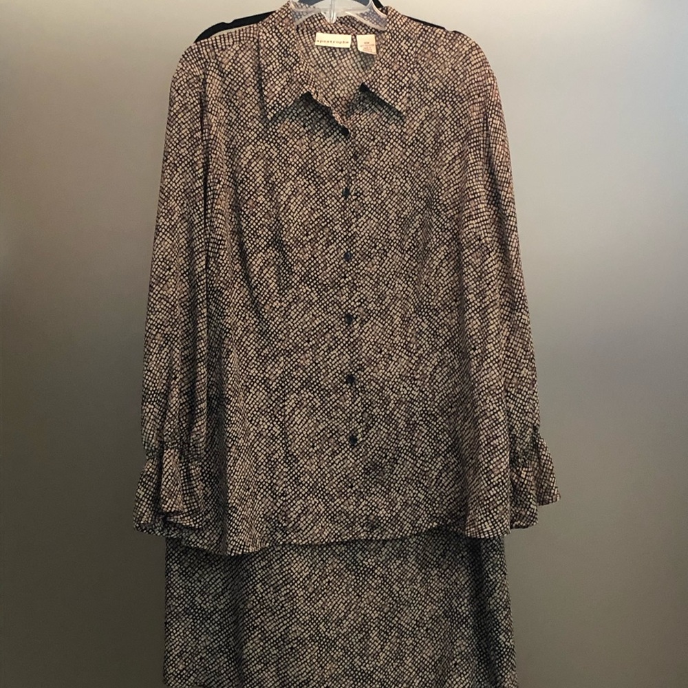 Apostrophe 2pc Animal print blouse/skirt 18W